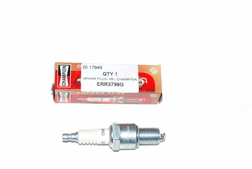 Spark Plug V8 Champion ERR3799G CHAMPION Vitesse Land Rover Parts Shop