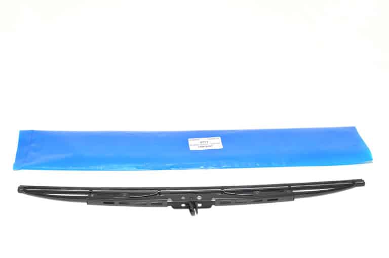 LR012047