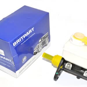 Cylinder Assy - Master - LR013017 - BRITPART