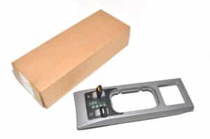 FJV000254LYULR