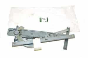 LR006373LR