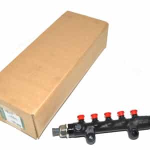 Manifold Assy - Fuel Supply - LR006865LR - LAND ROVER