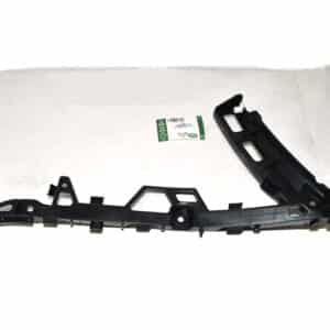 Bracket - Bumper Mounting - LR015111LR - LAND ROVER