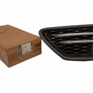 Screen Assy - LR020802LR - LAND ROVER