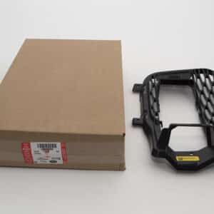 Grille - Bumper - LR045034LR - LAND ROVER