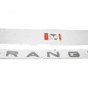 Name Plate - Plastic - LR088862LR - LAND ROVER