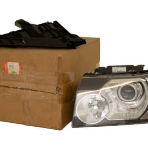 HEADLAMP AND FLASHER ASSY - LR001580LR - LR