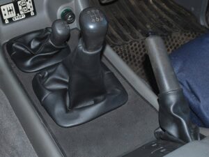 FJL101530PMA_700x525