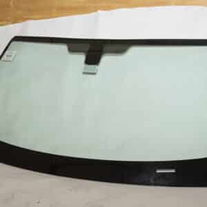 Glass - Windscreen - CMB500681 - BRITPART