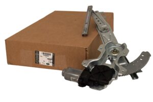 REGULATOR-WINDOW - CUH000092LR - LR