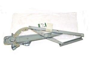 Regulator Assy - LR006374LR - LAND ROVER