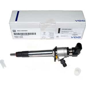 Nozzle And Holder - Fuel Injector - LR006496 - VDO