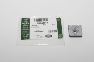 Retainer - LR006719LR - LAND ROVER