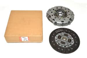 LR008556LR