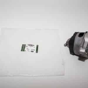 Bracket - Engine Mounting - LR010746LR - LAND ROVER