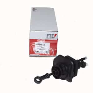 Cylinder - Clutch Master - LR044440G - OEM