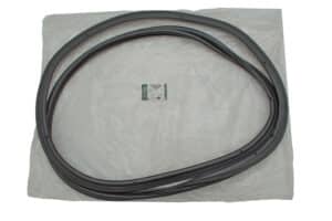 LR044663LR