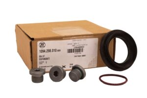 SEAL - OUTPUT SHAFT OIL - LR049886G - ZF