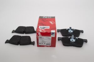 Brake Pads - Less Springs - LR064687G -