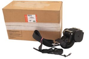 SEAT BELT AND RETRACTOR - LR070349LR - LR