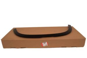 MOULDING - FRONT WHEEL ARCH - LR130584LR - LR