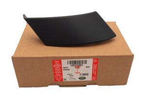 FINISHER - OUTER - DOOR - LR174351LR - LR