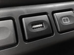 Usb Socket - DA6674 - MUD